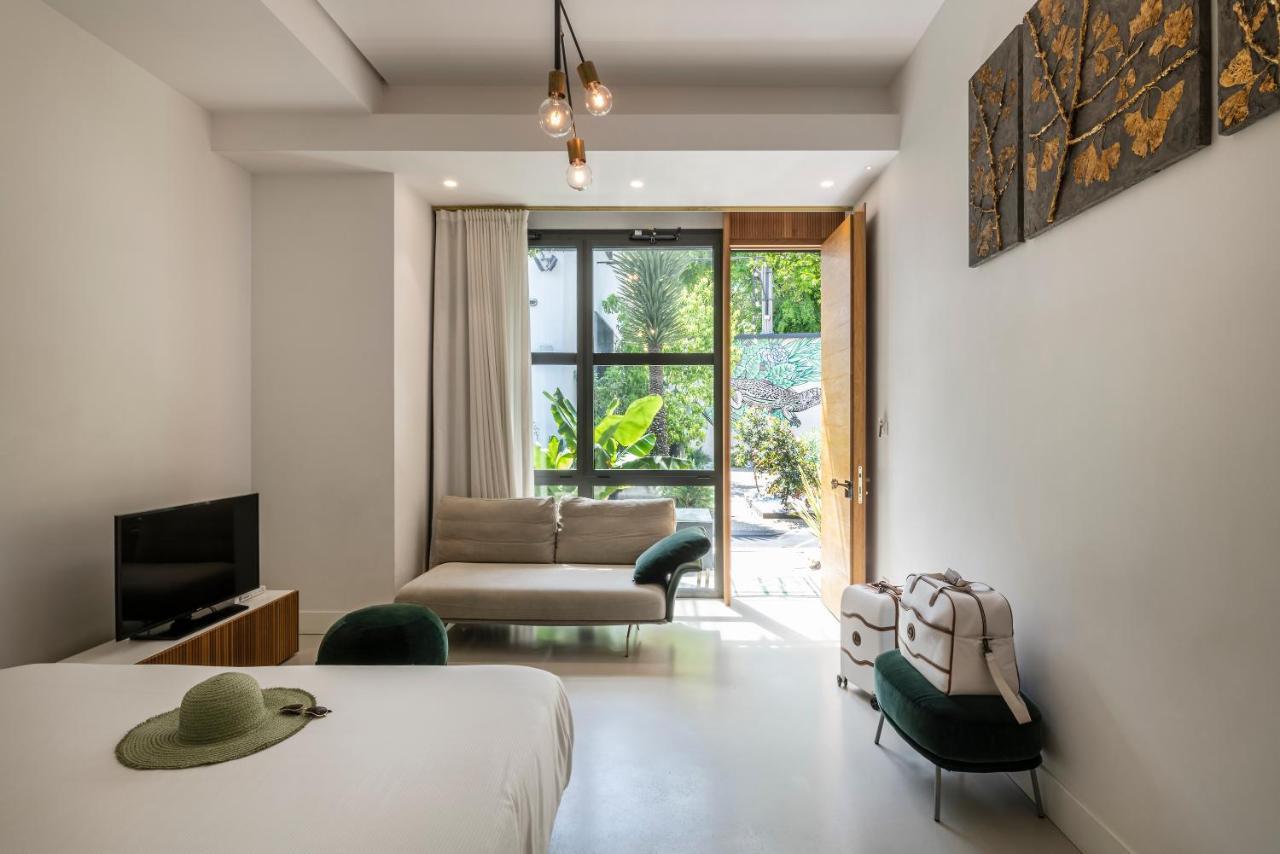 Deluxe Double or Twin Room Garden View