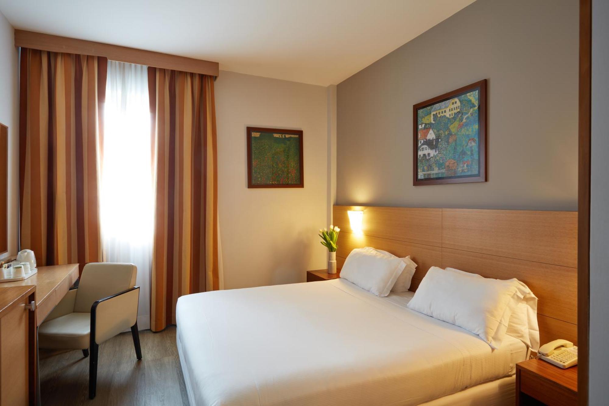 Classic Double Room,1574682311:JPEG