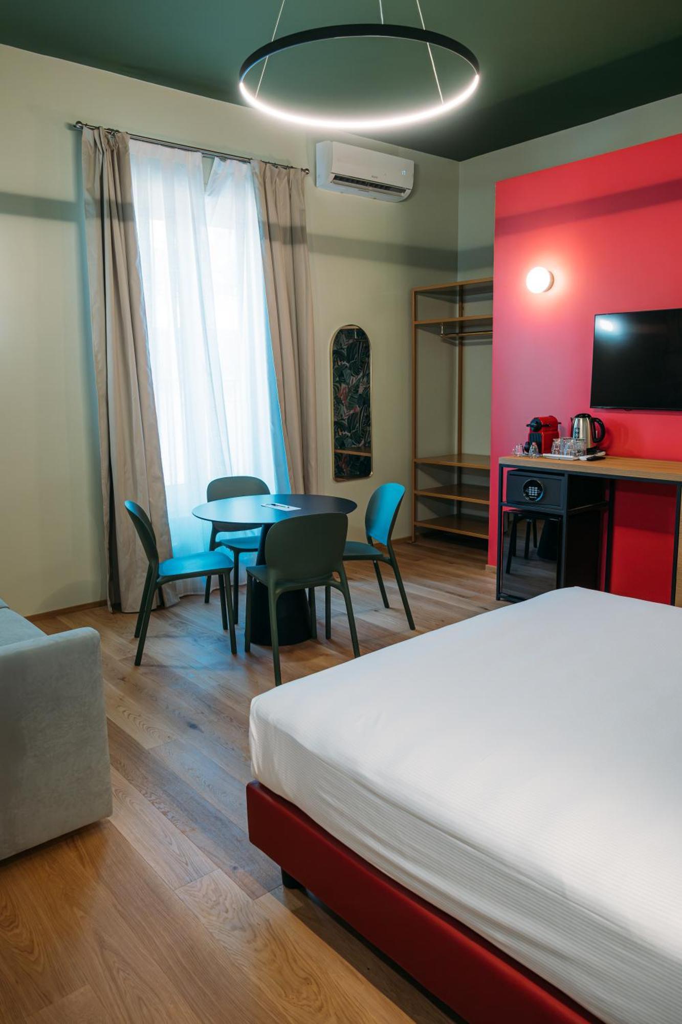 Executive Triple Room,1603757101:JPEG