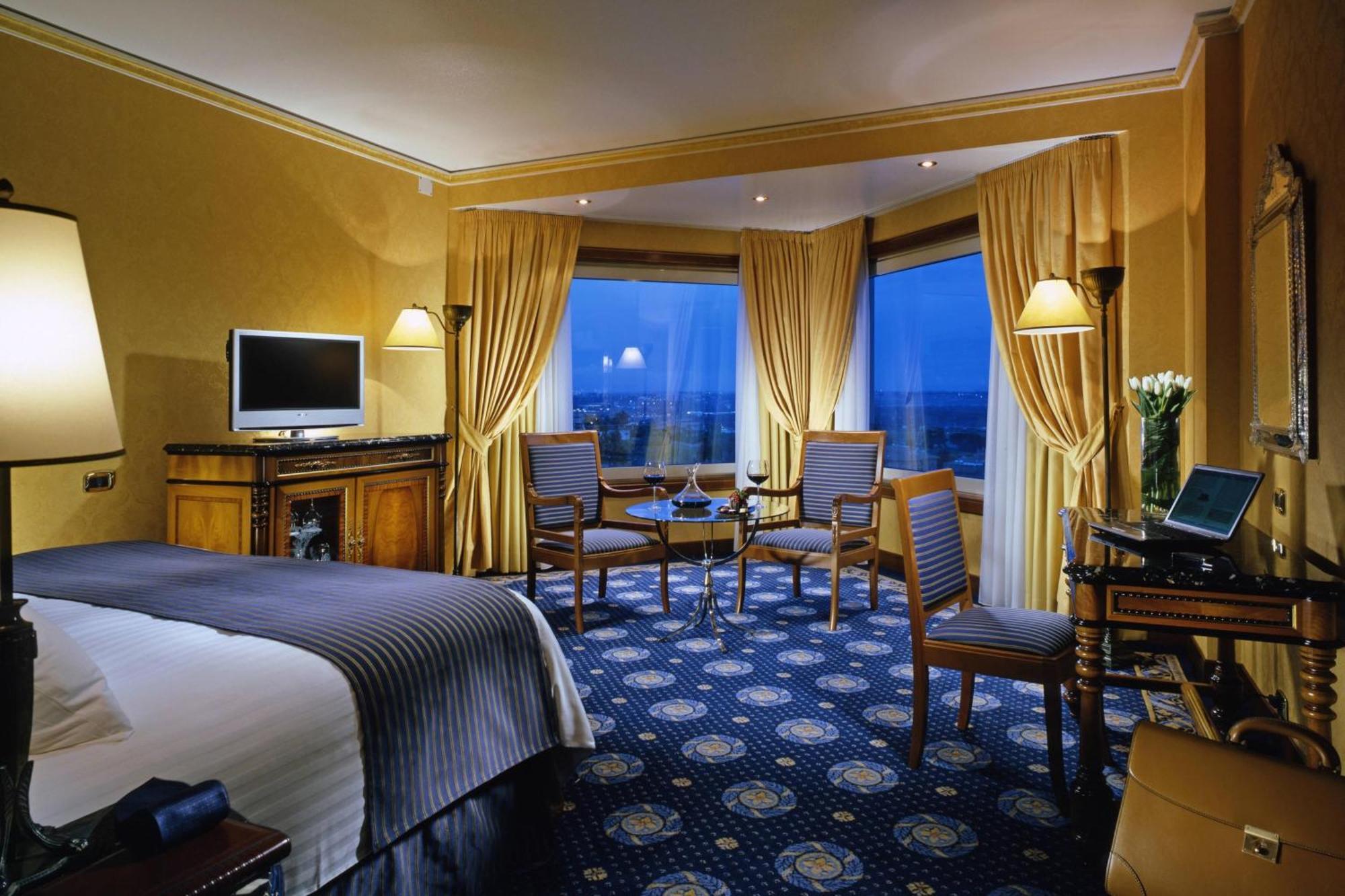 Executive Double Room Lounge Access,1632990235:JPEG
