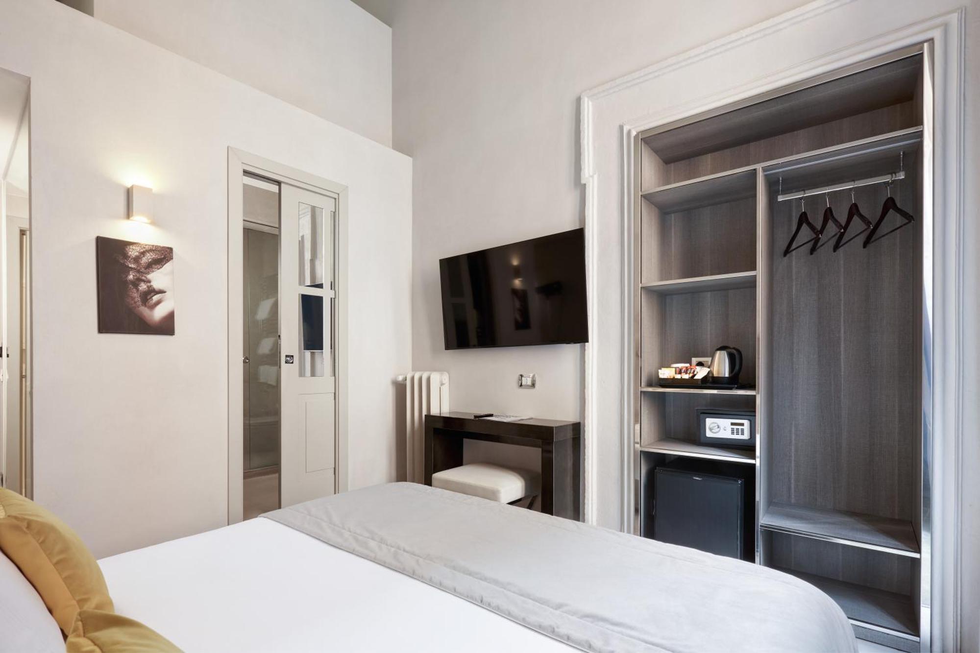 Classic Double Room,1658090816:JPEG