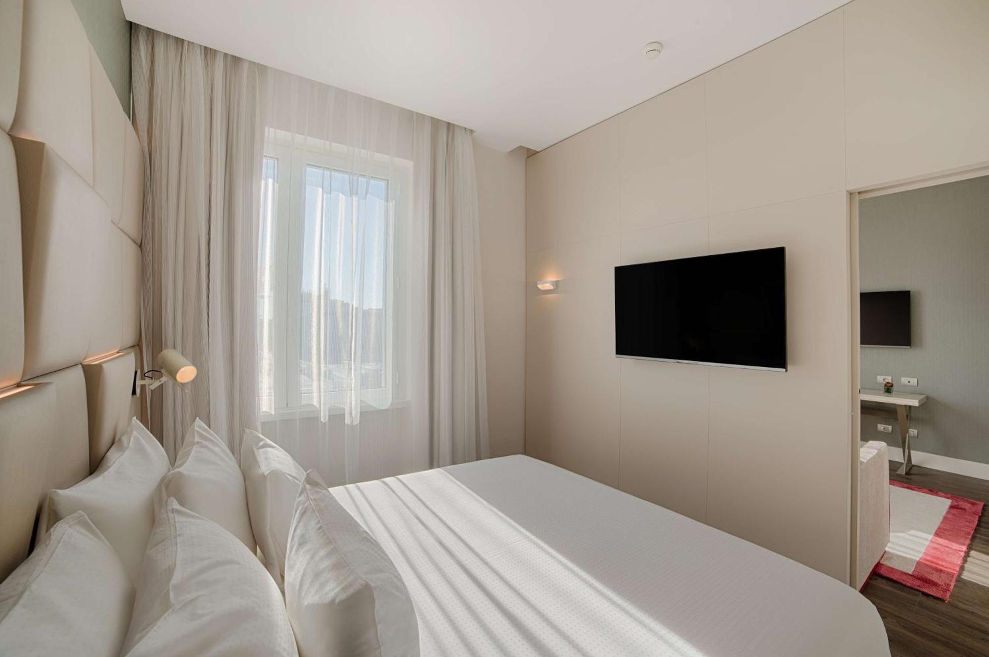 Junior Suite with View