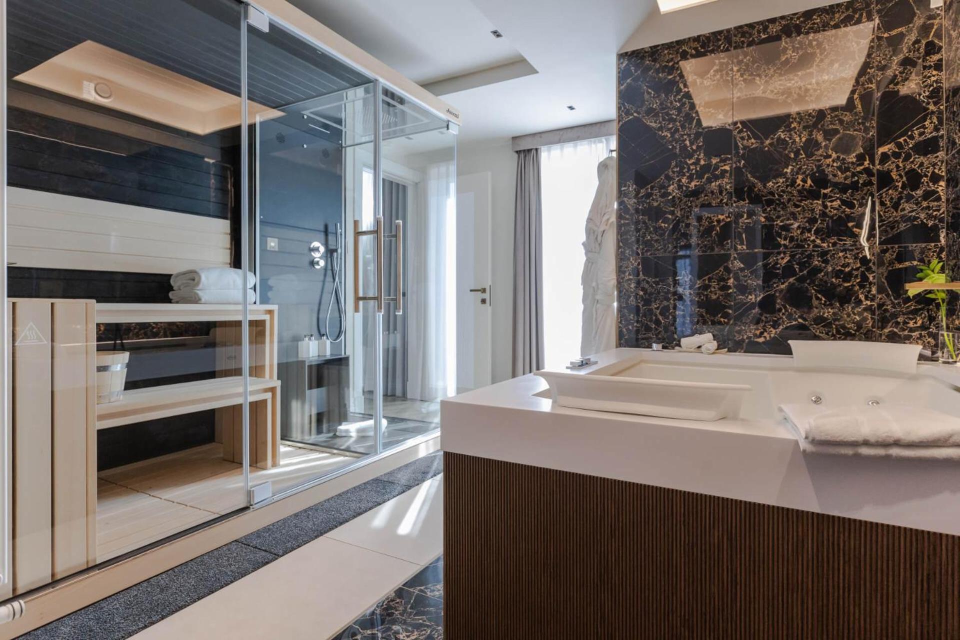 Presidential Suite