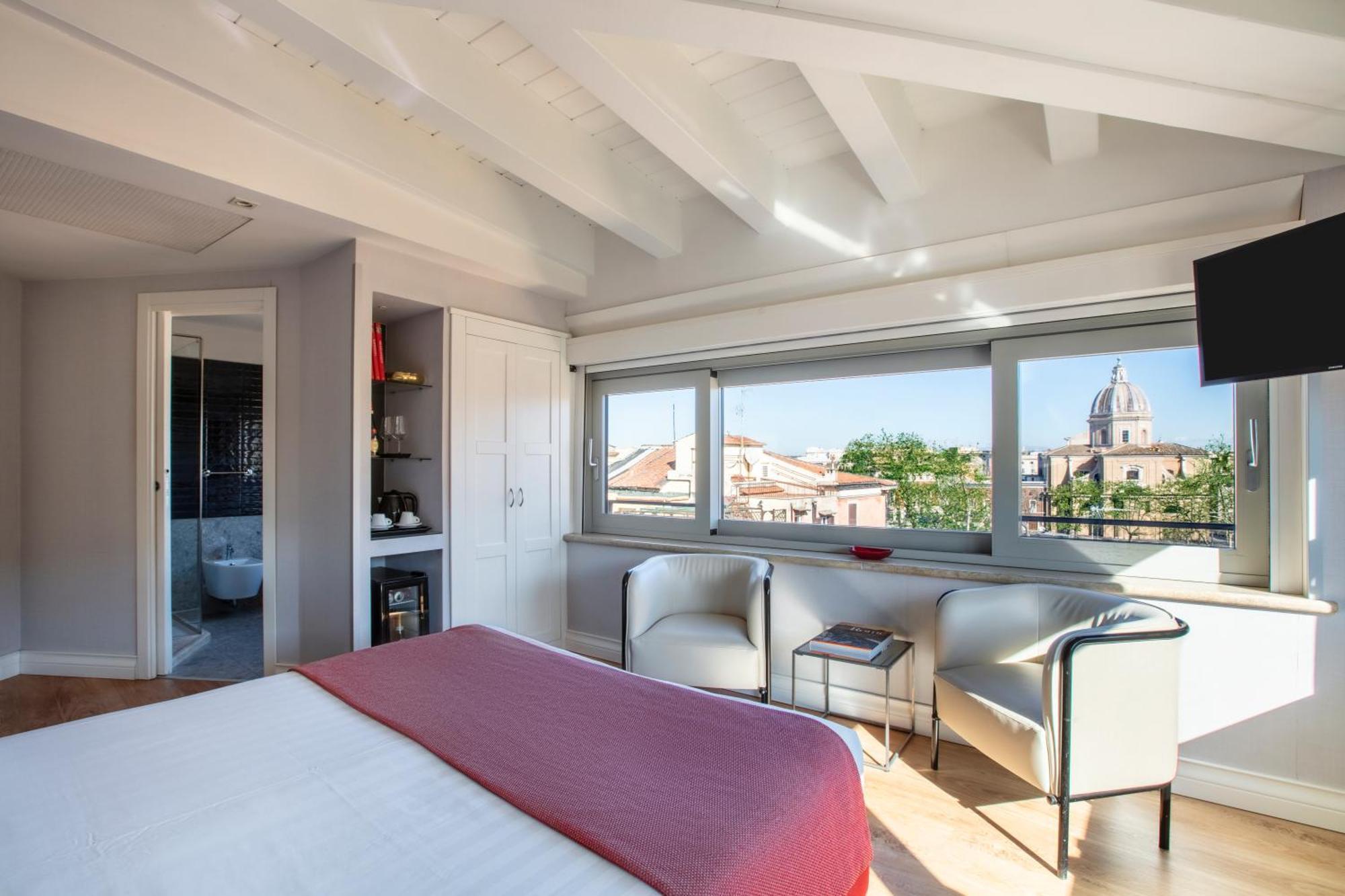 Superior Double or Twin Room City View