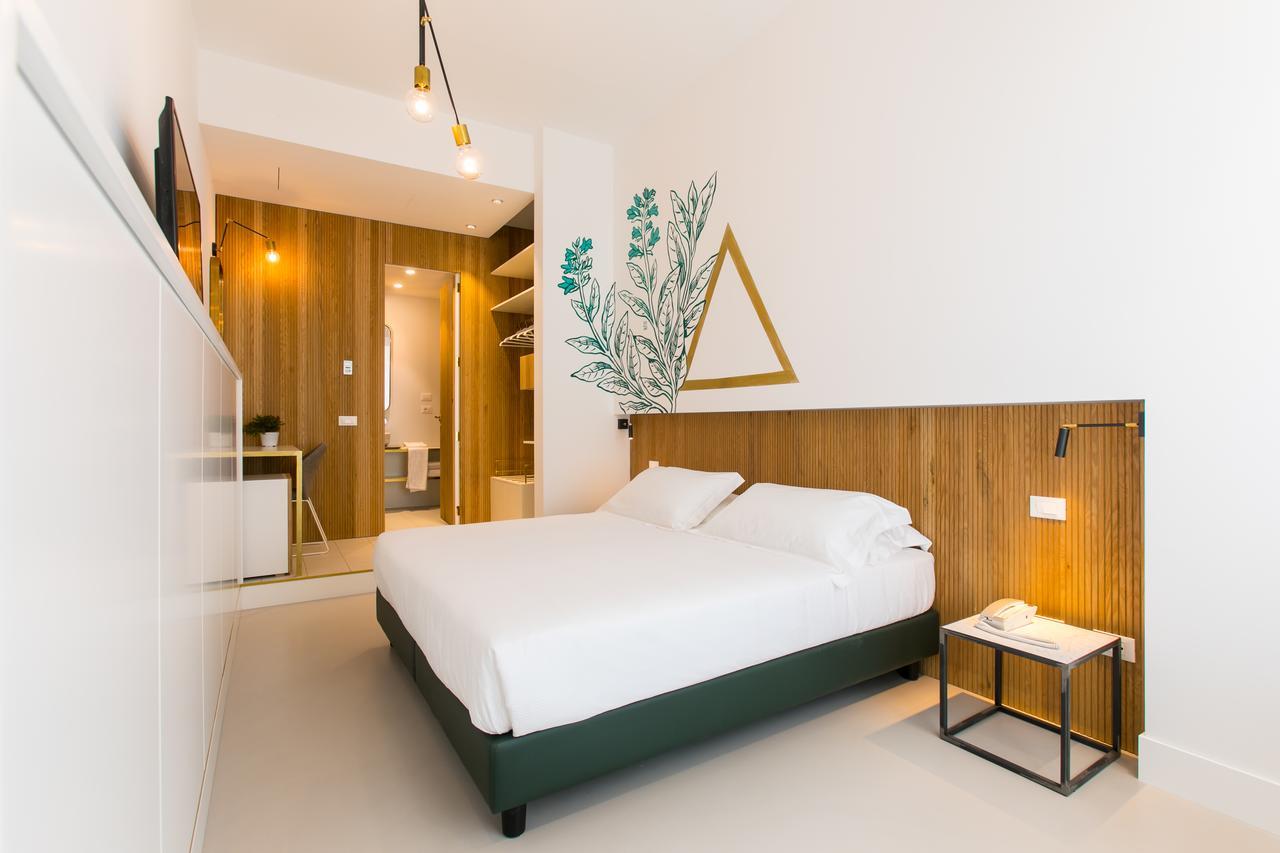 Superior Double or Twin Room Garden View