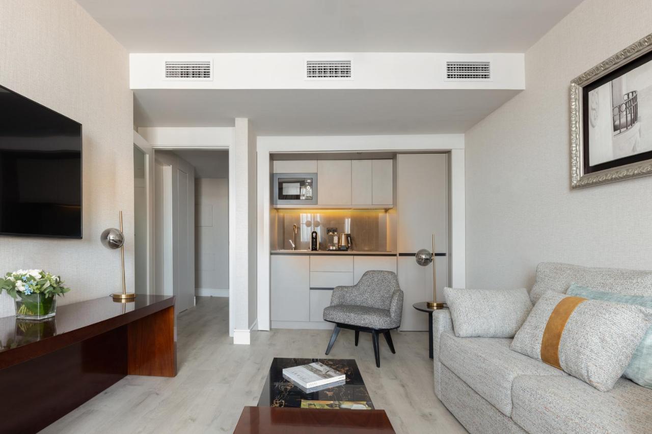 Classic Double or Twin Room