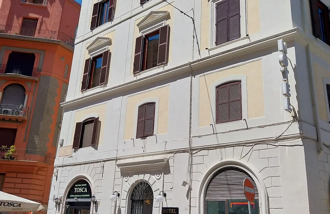 Hotel Lirico-1