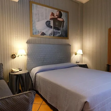 Hotel Lirico-3
