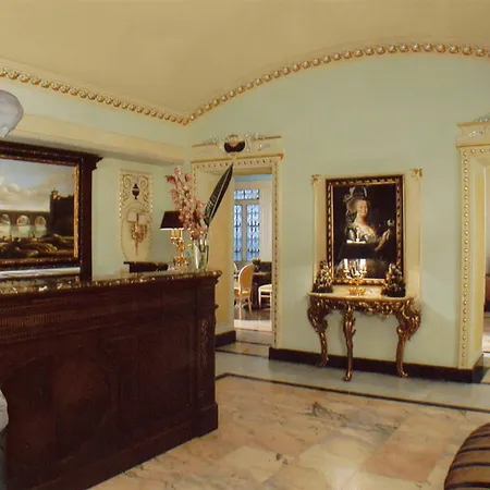 Hotel Champagne Palace-3